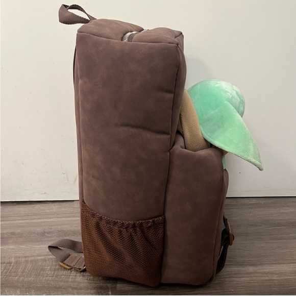 Rare Star Wars BABY YODA 🥺❤️ Celebration Mandalorian The Child Backpack NWT ! - Picture 9 of 12